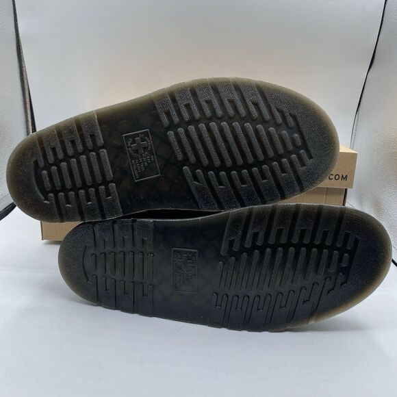 Sandals_&_Flip_Flops